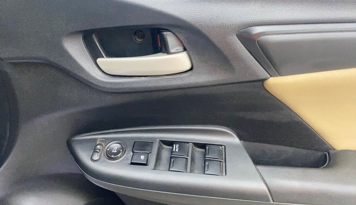 2015 Honda Jazz 1.2L I-VTEC SV, Petrol, Manual, 70,291 km, Driver Side Door Panels Control