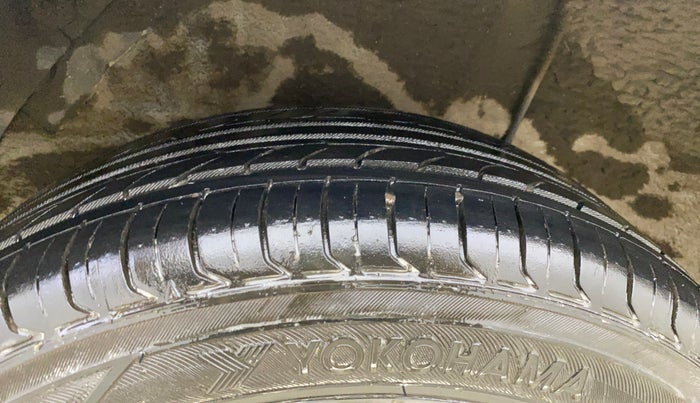 2014 Hyundai i20 ASTA 1.2, Petrol, Manual, 79,598 km, Right Rear Tyre Tread