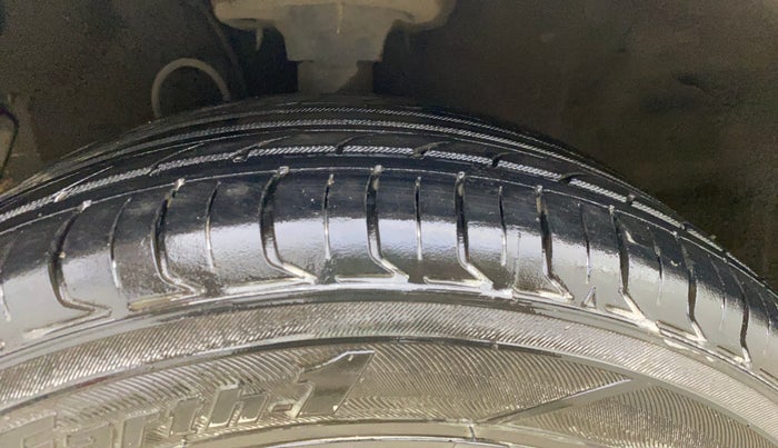 2014 Hyundai i20 ASTA 1.2, Petrol, Manual, 79,598 km, Left Front Tyre Tread