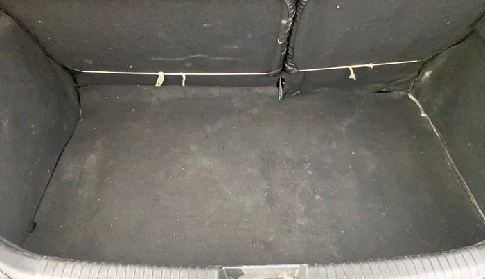 2014 Hyundai i20 ASTA 1.2, Petrol, Manual, 79,598 km, Boot Inside