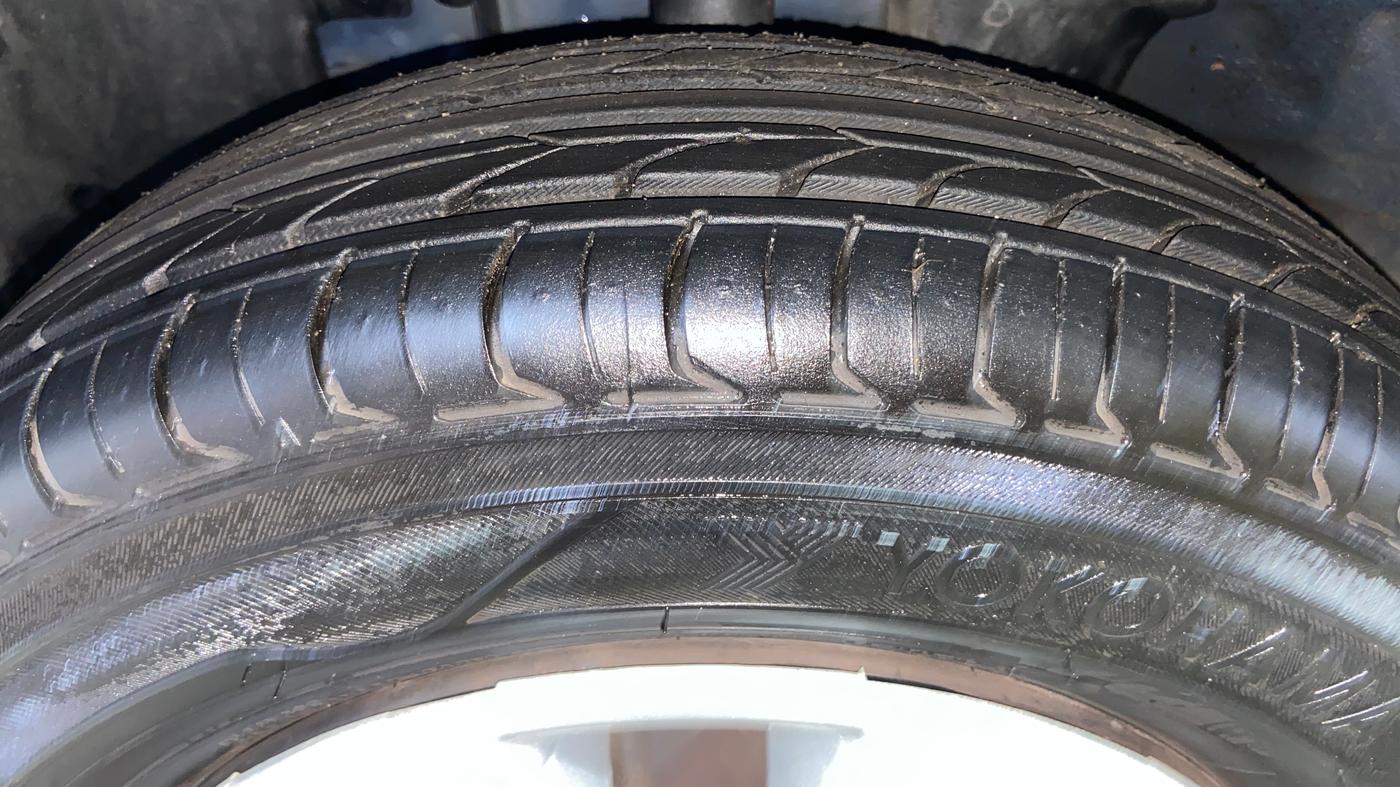 2018 Renault Kwid CLIMBER 1.0, Petrol, Manual, 69,273 km, Left Front Tyre Tread