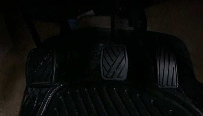 2020 Maruti Dzire VXI, Petrol, Manual, 89,907 km, Pedals