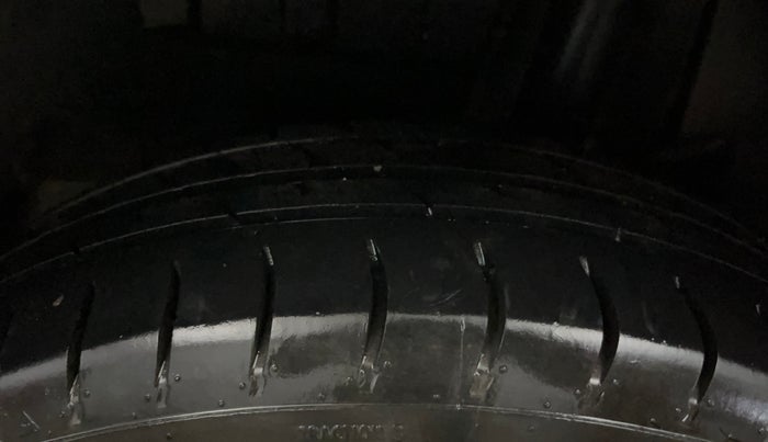 2020 Maruti Dzire VXI, Petrol, Manual, 89,907 km, Left Rear Tyre Tread