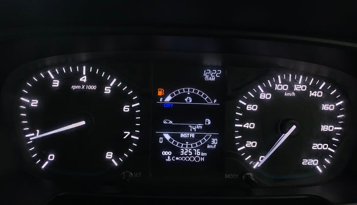 2022 Tata PUNCH ACCOMPLISHED MT, Petrol, Manual, 32,572 km, Odometer Image