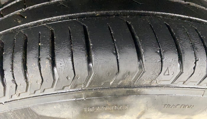 2022 Tata PUNCH ACCOMPLISHED MT, Petrol, Manual, 32,572 km, Right Rear Tyre Tread