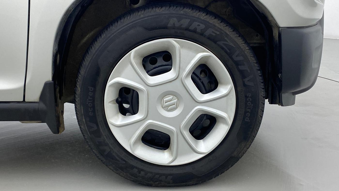2020 Maruti S PRESSO VXI AMT, Petrol, Automatic, 26,664 km, Right Front Wheel