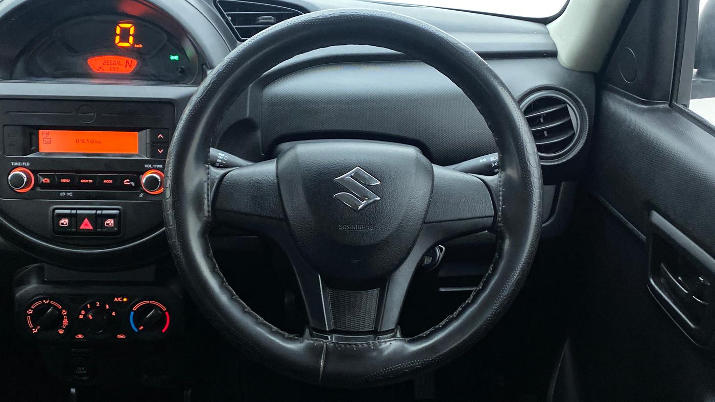 2020 Maruti S PRESSO VXI AMT, Petrol, Automatic, 26,664 km, Steering Wheel Close Up