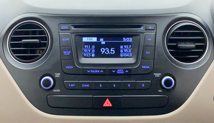 2014 Hyundai Grand i10 SPORTZ AT 1.2 KAPPA VTVT, Petrol, Automatic, 36,124 km, Infotainment System