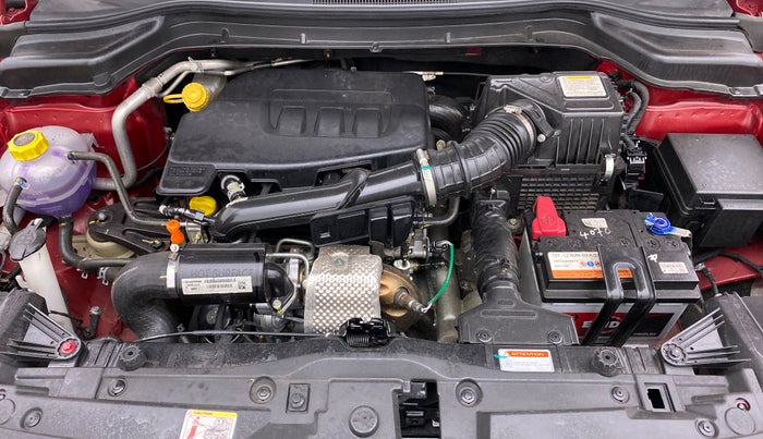 2021 Mahindra XUV300 1.2 W6 AT, Petrol, Automatic, 13,194 km, Open Bonet