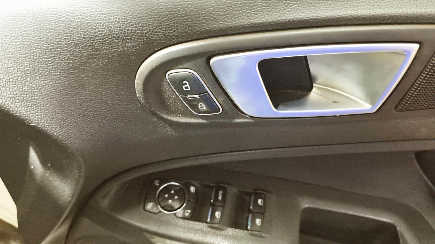 2019 Ford Ecosport TITANIUM + 1.5L PETROL AT, Petrol, Automatic, 74,443 km, Driver Side Door Panels Control
