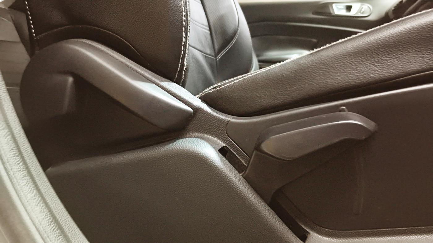 2019 Ford Ecosport TITANIUM + 1.5L PETROL AT, Petrol, Automatic, 74,443 km, Driver Side Adjustment Panel