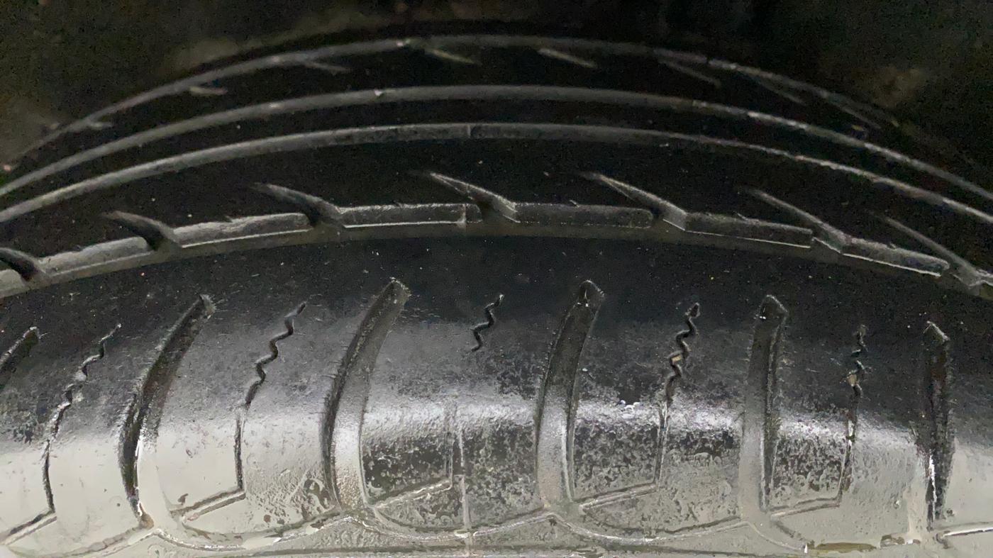 2019 Ford Ecosport TITANIUM + 1.5L PETROL AT, Petrol, Automatic, 40,738 km, Left Rear Tyre Tread