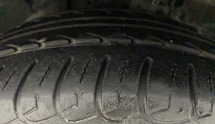 2019 Ford Ecosport TITANIUM + 1.5L PETROL AT, Petrol, Automatic, 40,738 km, Left Front Tyre Tread
