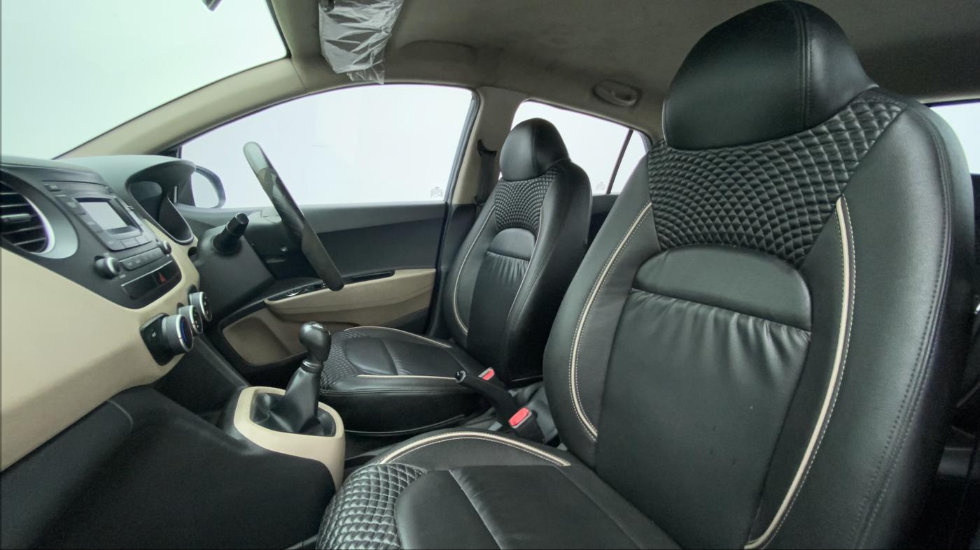 2018 Hyundai Grand i10 MAGNA 1.2 VTVT, Petrol, Manual, 53,056 km, Right Side Front Door Cabin