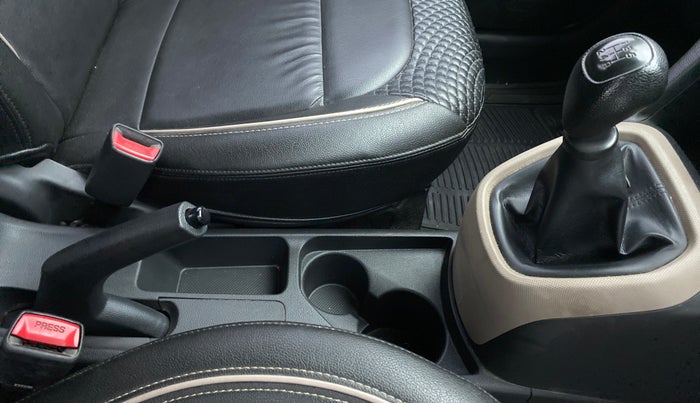 2018 Hyundai Grand i10 MAGNA 1.2 VTVT, Petrol, Manual, 53,056 km, Gear Lever