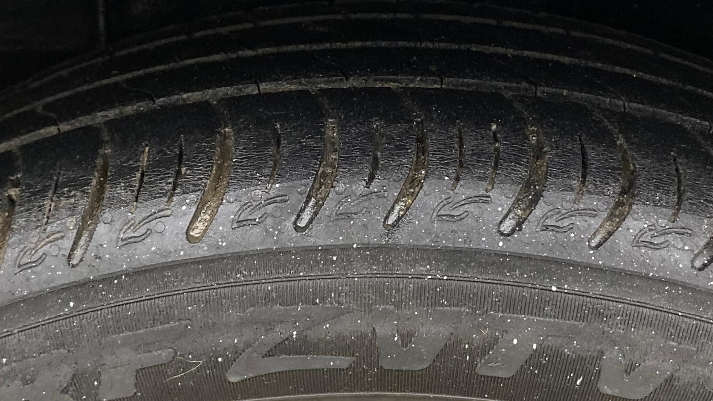 2022 Tata ALTROZ XM PLUS PETROL, Petrol, Manual, 58,379 km, Left Rear Tyre Tread