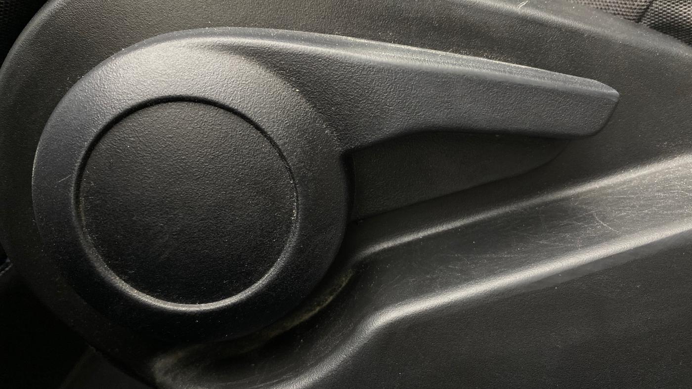 2022 Tata ALTROZ XM PLUS PETROL, Petrol, Manual, 58,379 km, Driver Side Adjustment Panel