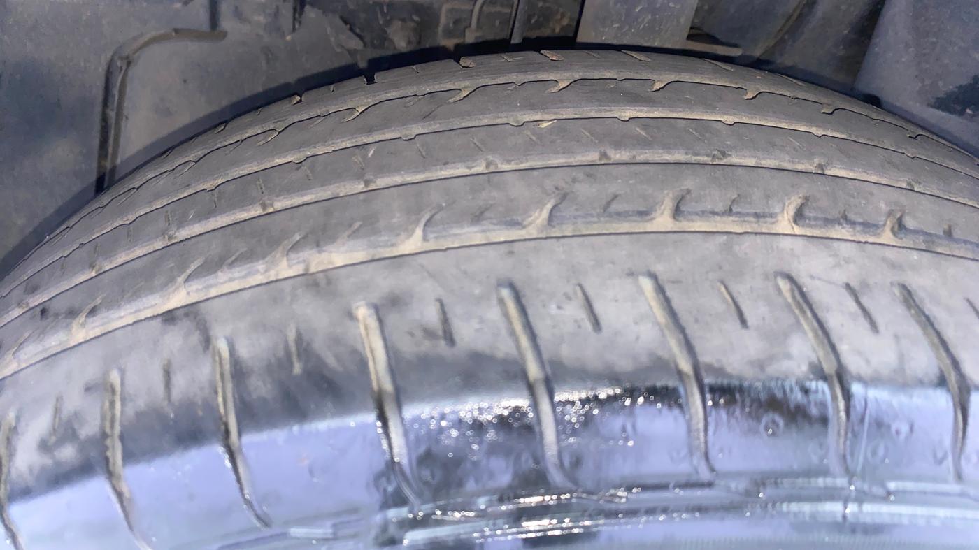 2019 Tata NEXON XM PETROL, Petrol, Manual, 22,077 km, Left Front Tyre Tread