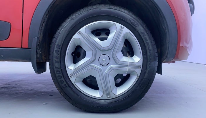 2019 Tata NEXON XM PETROL, Petrol, Manual, 22,077 km, Right Front Wheel