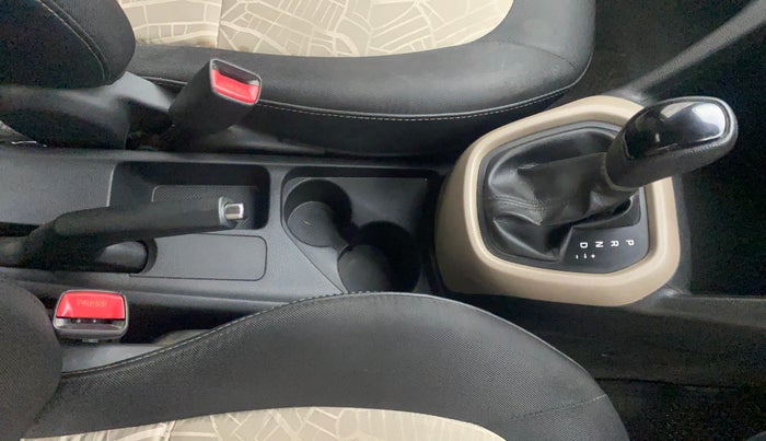 2015 Hyundai Grand i10 ASTA AT 1.2 KAPPA VTVT, Petrol, Automatic, 77,552 km, Gear Lever