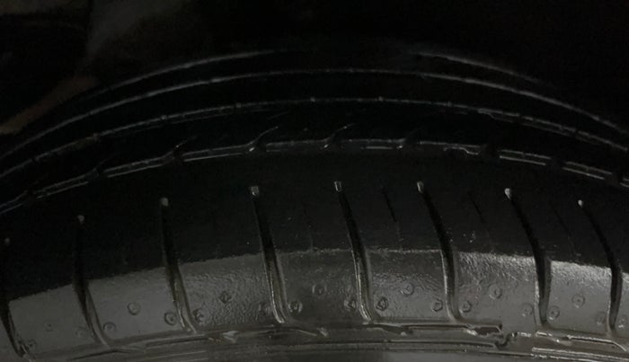 2019 Hyundai Creta E PLUS 1.6 PETROL, Petrol, Manual, 46,924 km, Right Rear Tyre Tread