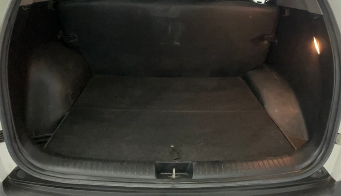 2019 Hyundai Creta E PLUS 1.6 PETROL, Petrol, Manual, 46,924 km, Boot Inside