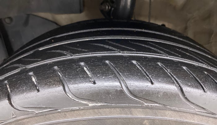 2020 Honda Amaze 1.2L I-VTEC VX CVT, Petrol, Automatic, 35,346 km, Left Front Tyre Tread