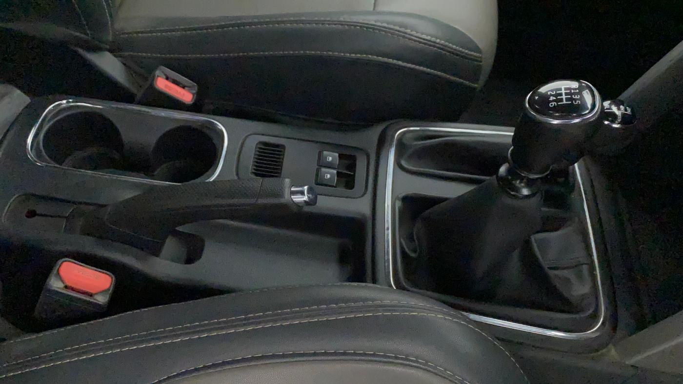 2021 Mahindra Thar LX HT PETROL 4WD MT, Petrol, Manual, 42,054 km, Gear Lever