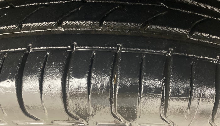 2019 Honda Amaze 1.2L I-VTEC V, Petrol, Manual, 50,902 km, Right Front Tyre Tread