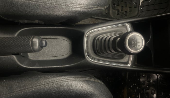 2019 Honda Amaze 1.2L I-VTEC V, Petrol, Manual, 50,902 km, Gear Lever