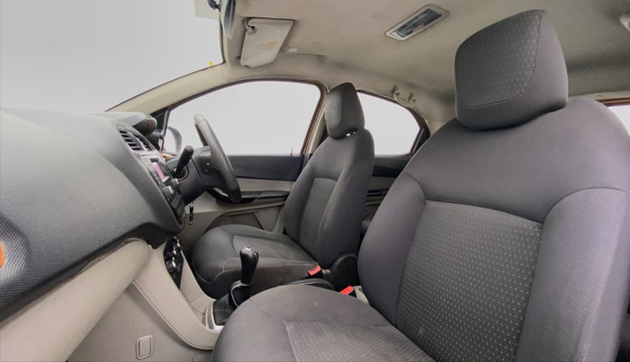 2016 Tata Tiago XZ 1.2 REVOTRON, Petrol, Manual, 68,480 km, Right Side Front Door Cabin