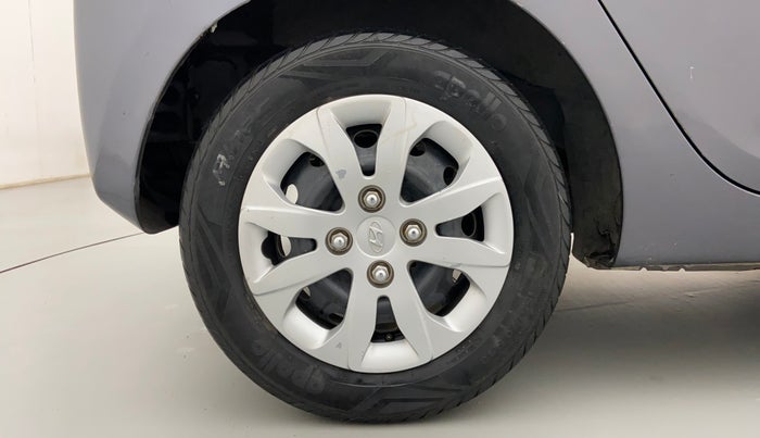 2015 Hyundai Eon MAGNA +, Petrol, Manual, 49,679 km, Right Rear Wheel