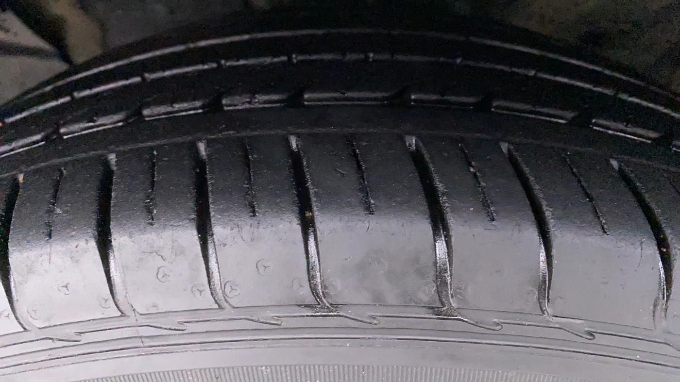 2019 KIA SELTOS GTX 1.4 GDI AT PETROL, Petrol, Automatic, 32,919 km, Left Front Tyre Tread