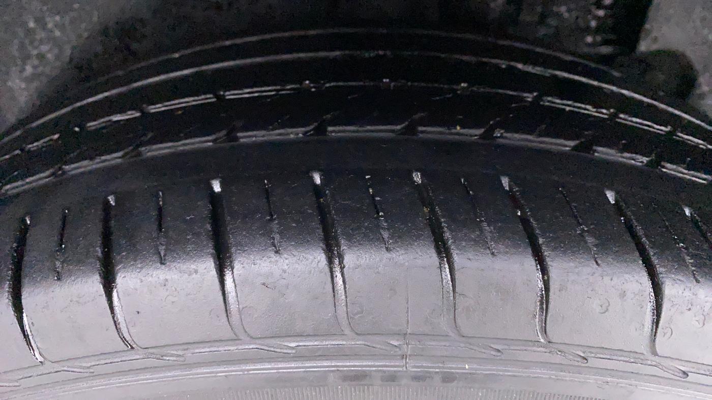 2019 KIA SELTOS GTX 1.4 GDI AT PETROL, Petrol, Automatic, 32,919 km, Left Rear Tyre Tread