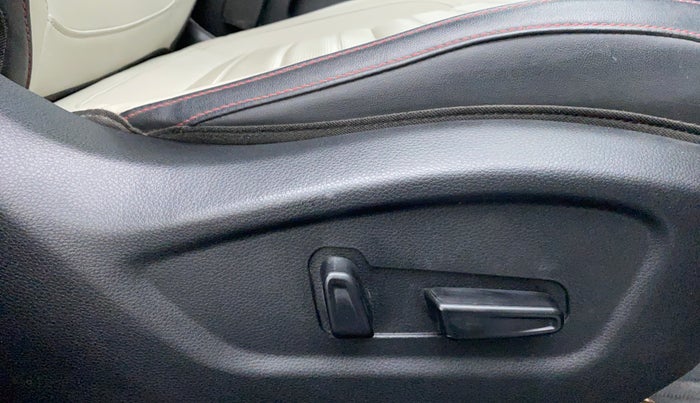 2019 KIA SELTOS GTX 1.4 GDI AT PETROL, Petrol, Automatic, 32,919 km, Driver Side Adjustment Panel