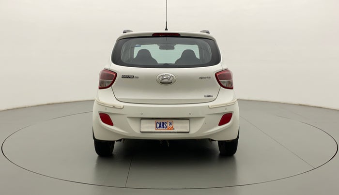 2016 Hyundai Grand i10 SPORTZ 1.2 KAPPA VTVT, Petrol, Manual, 35,747 km, Back/Rear
