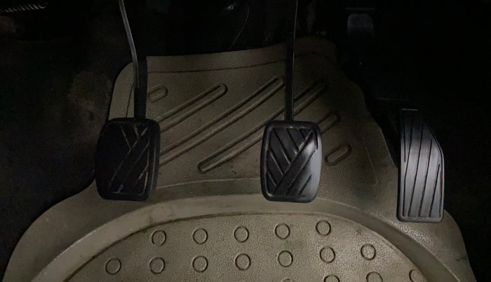 2021 Maruti S PRESSO LXI CNG, CNG, Manual, 78,653 km, Pedals