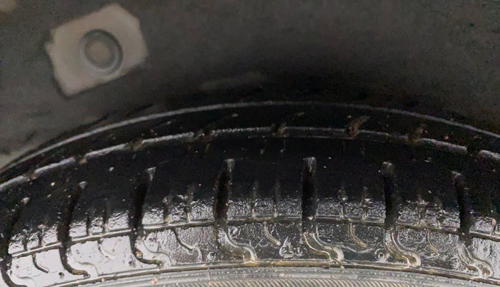 2012 Hyundai i10 ERA 1.1, Petrol, Manual, 46,678 km, Right Rear Tyre Tread