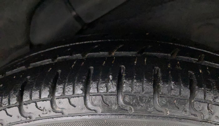 2012 Hyundai i10 ERA 1.1, Petrol, Manual, 46,678 km, Left Rear Tyre Tread