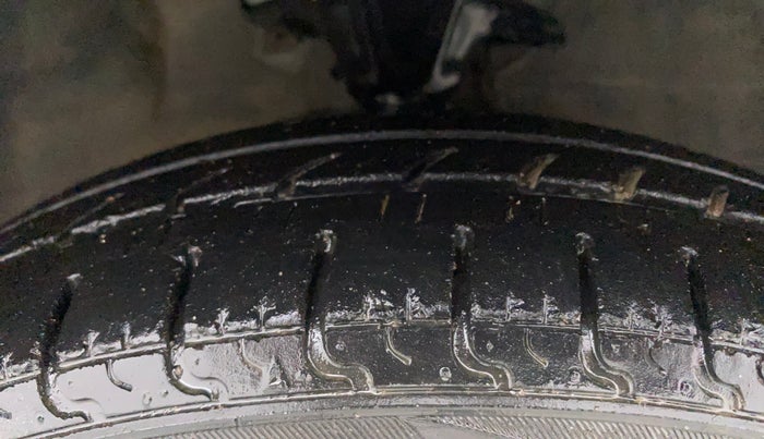 2012 Hyundai i10 ERA 1.1, Petrol, Manual, 46,678 km, Right Front Tyre Tread