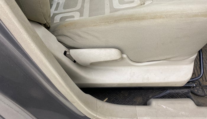 2018 Maruti Celerio VXI CNG, CNG, Manual, 60,083 km, Driver Side Adjustment Panel