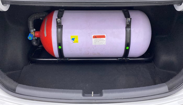 2020 Hyundai AURA S 1.2 CNG, CNG, Manual, 36,020 km, Boot Inside