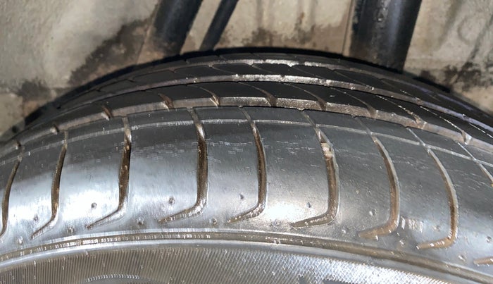 2015 Honda City 1.5L I-VTEC V MT, Petrol, Manual, 58,899 km, Left Rear Tyre Tread