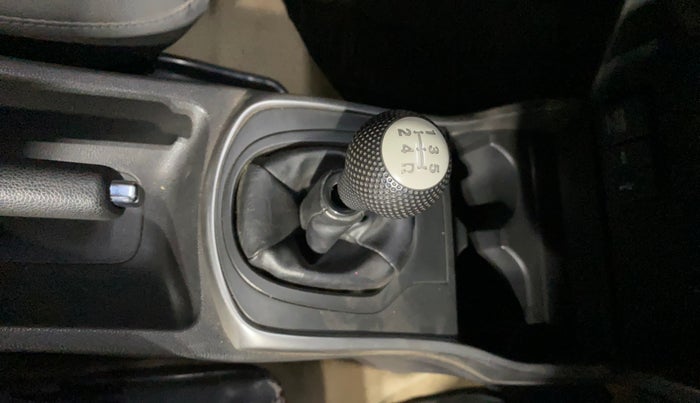 2015 Honda City 1.5L I-VTEC V MT, Petrol, Manual, 58,899 km, Gear Lever