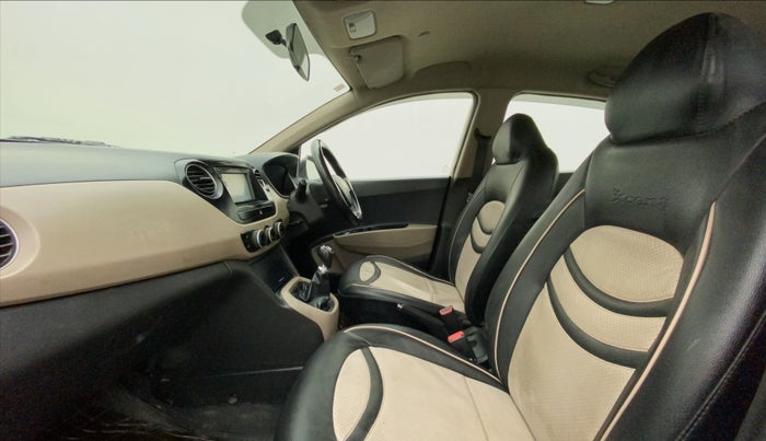 2016 Hyundai Xcent S 1.2 SPECIAL EDITION, CNG, Manual, 87,611 km, Right Side Front Door Cabin