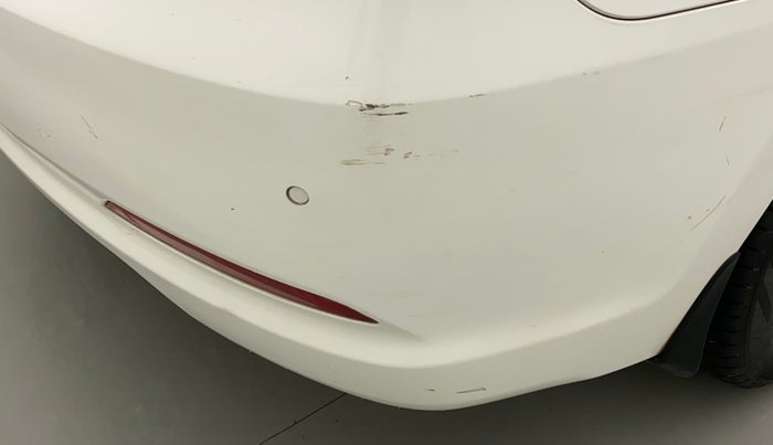 2016 Hyundai Xcent S 1.2 SPECIAL EDITION, CNG, Manual, 87,611 km, Rear bumper - Minor scratches