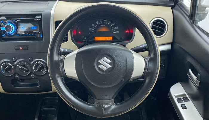 2017 Maruti Wagon R 1.0 LXI, Petrol, Manual, 30,235 km, Steering Wheel Close Up