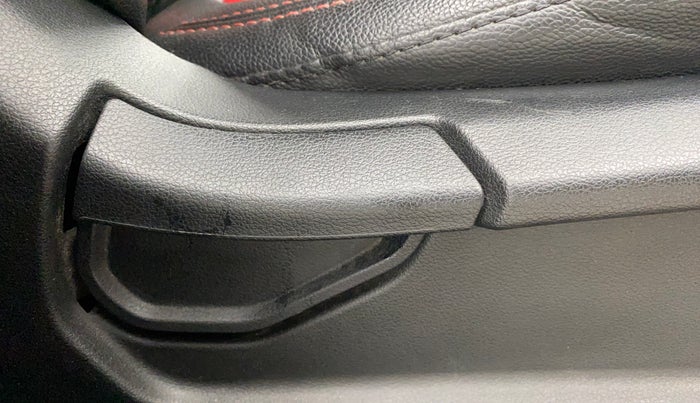 2021 Hyundai VENUE S 1.2, Petrol, Manual, 52,080 km, Driver Side Adjustment Panel