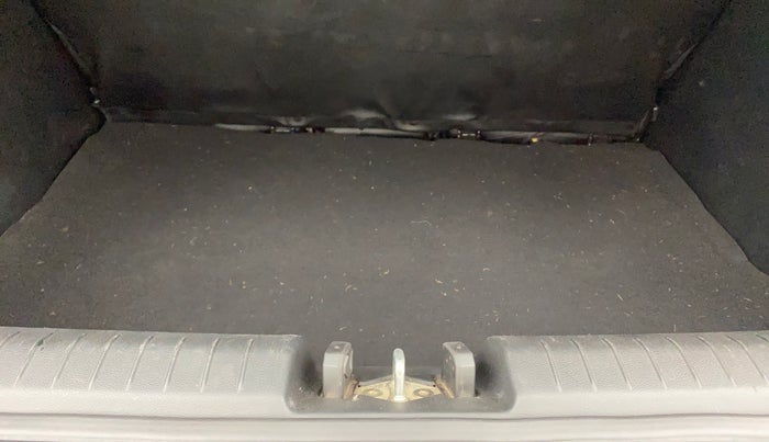 2021 Hyundai VENUE S 1.2, Petrol, Manual, 52,080 km, Boot Inside