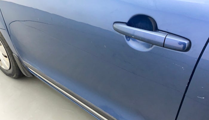 2017 Maruti Baleno DELTA PETROL 1.2, Petrol, Manual, 54,453 km, Front passenger door - Slightly dented